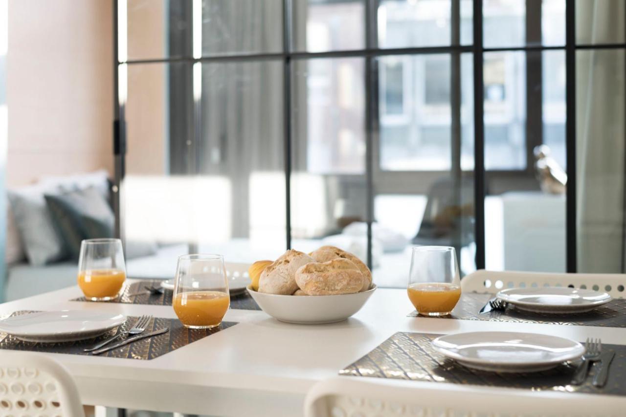 Lovelystay - Wohaza Apartment With Free Private Parking Porto Buitenkant foto