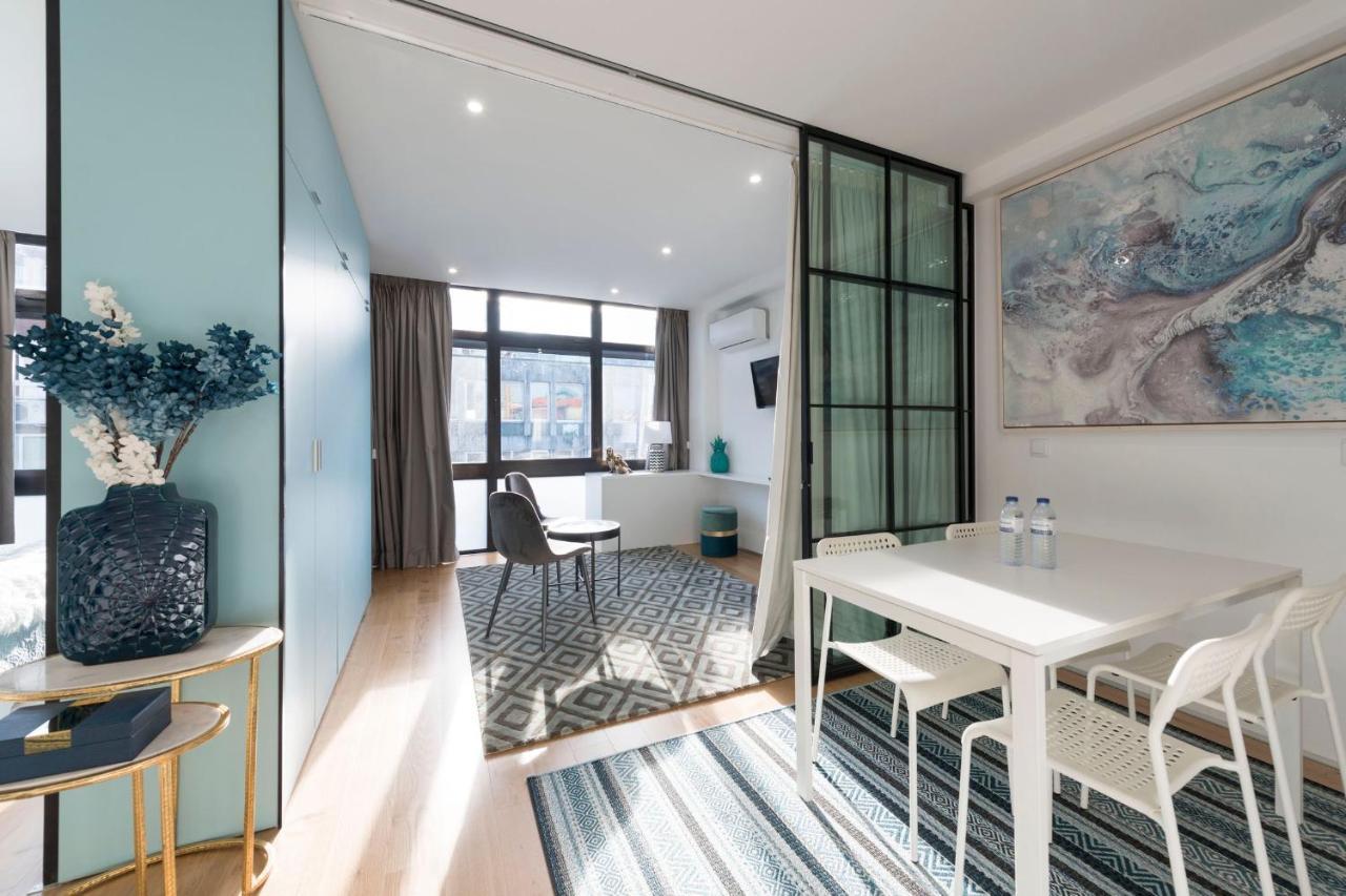 Lovelystay - Wohaza Apartment With Free Private Parking Porto Buitenkant foto